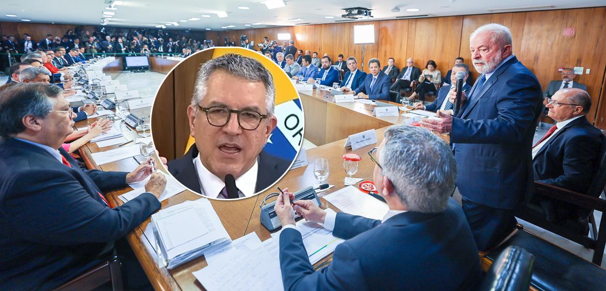 Alexandre Padilha (círculo) e a reunião de Lula (em pé) com governadores