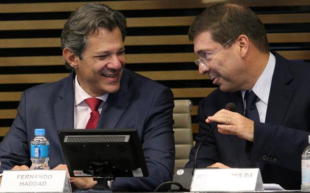 Ministro Fernando Haddad na Fiesp junto ao presidente da entidade, Josué Gomes