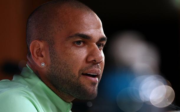 FILE PHOTO: Soccer Football - FIFA World Cup Qatar 2022 - Brazil Press Conference - Main Media Center, Doha, Qatar - December 1, 2022  Brazil's Dani Alves during the press conference REUTERS/Pedro Nunes