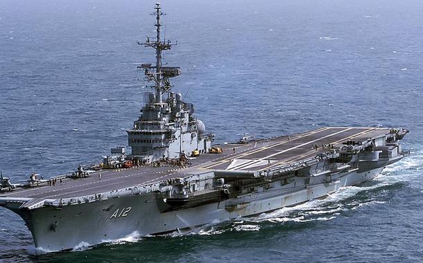 Porta-aviões São Paulo