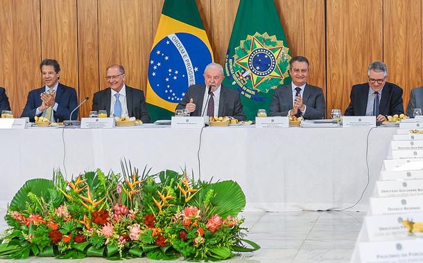 Café da manhã de trabalho com o Conselho Político da Coalizão. 08/02/2023