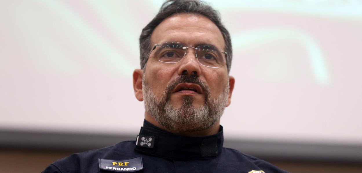 Cerimônia de posse do novo diretor-geral da Polícia Rodoviária Federal, Fernando Oliveira, com a presença do ministro da Justiça e Segurança Pública, Flávio Dino. 08/02/2023