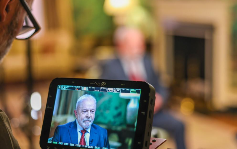 Lula durante entrevista à CNN em Washington