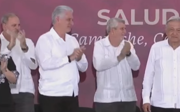Díaz-Canel e AMLO após coletiva de imprensa na Cidade do México
