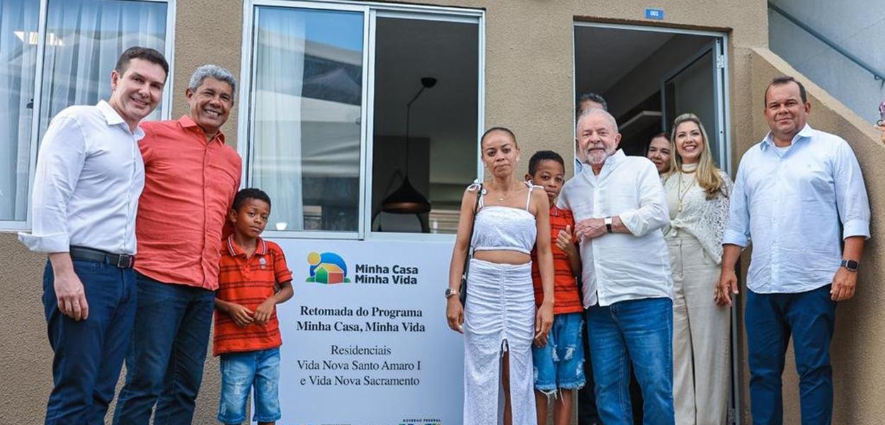 Lula entrega unidade do Minha Casa, Minha Vida