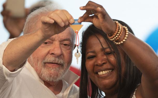 O presidente Luiz Inacio Lula da Silva participa do lançamento do novo programa Minha Casa Minha Vida e entrega de empreendimentos do programa em Santo Amaro (BA) - 14/02/2023