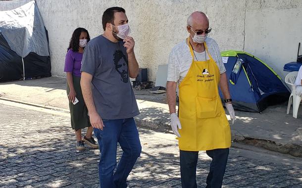 Guilherme Boulos e Padre Julio Lancellotti