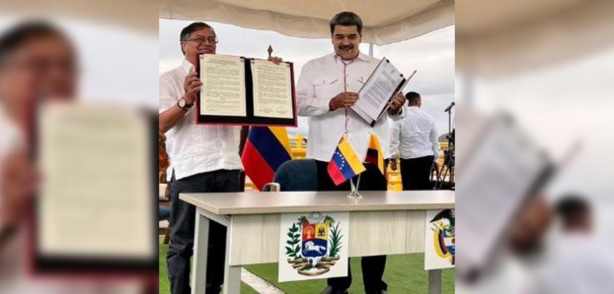 A reunião aconteceu na Ponte Internacional Atanasio Girardot, na fronteira comum, com delegações de ambos os lados
