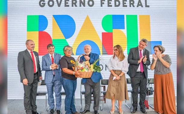 Cerimônia que marcou a recriação do Consea, no Palácio do Planalto