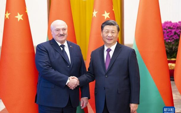 Xi Jinping e Alexander Lukashenko