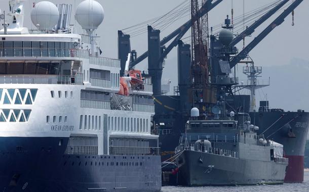 Navio militar iraniano Iris Dena atracado no porto do Rio de Janeiro
28/02/2023