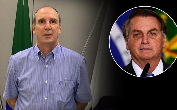 Corregedor da Receita Federal João José Tafner e Jair Bolsonaro