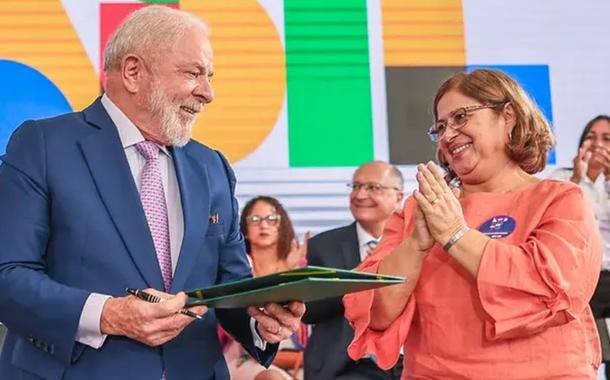 Presidente Lula e a ministra das Mulheres, Cida Gonçalves