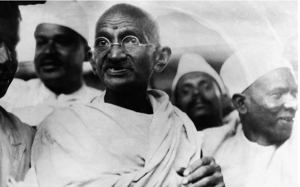 Gandhi lidera a Marcha do Sal