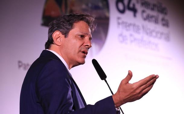 Haddad fala no Fórum Nacional dos Prefeitos