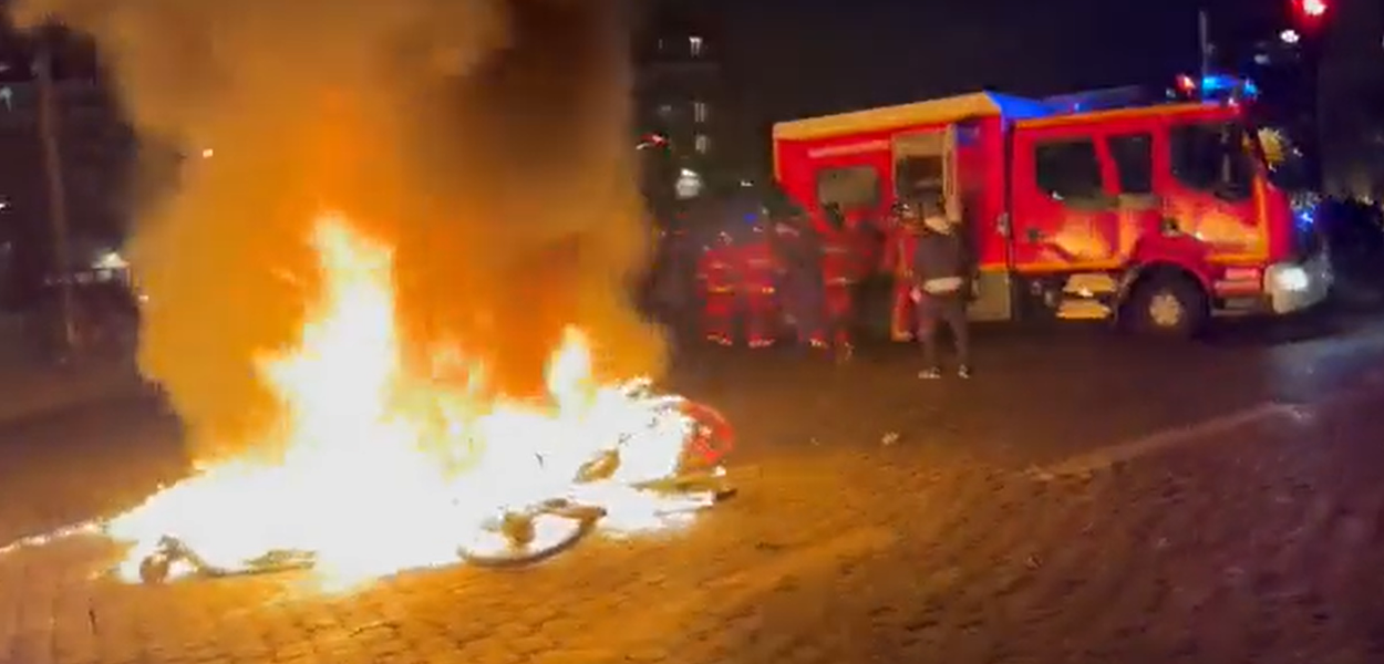 Protestos na França contra a reforma da Previdência