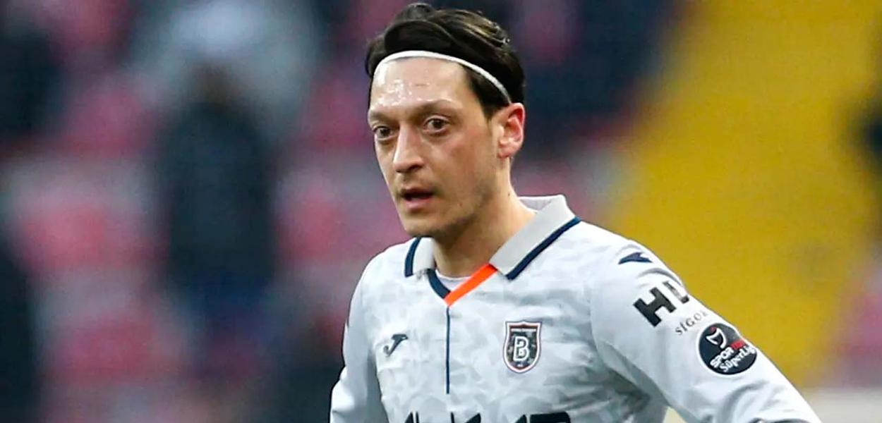 Mesut Özil