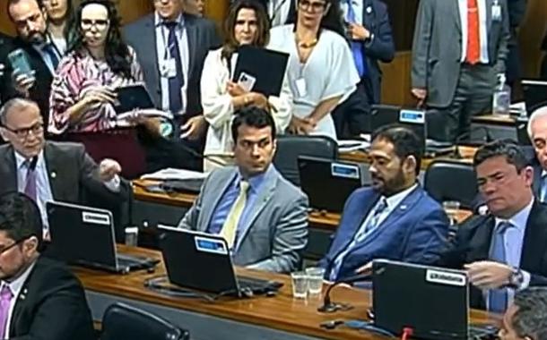Fabiano Contarato e Sérgio Moro discutem em sessão da CCJ do Senado - 29.03.2023