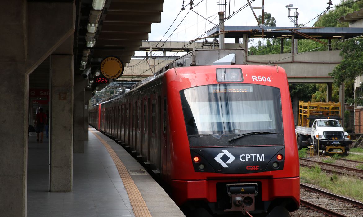 Trem da CPTM (Foto: Rovena Rosa / Agência Brasil) Trem da CPTM