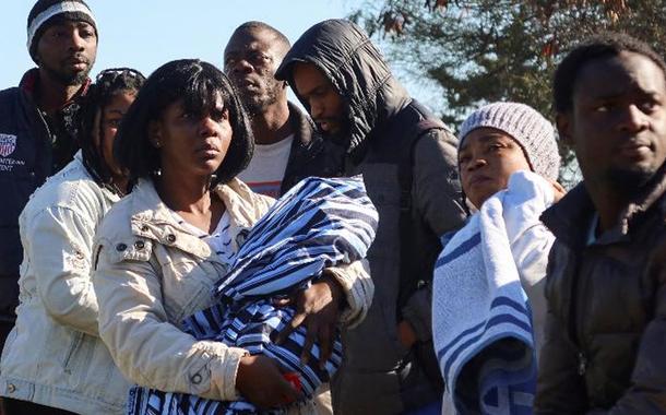 Imigrantes da Costa do Marfim vivendo na Tunísia