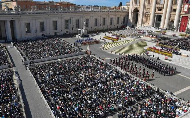 Missa de Páscoa no Vaticano