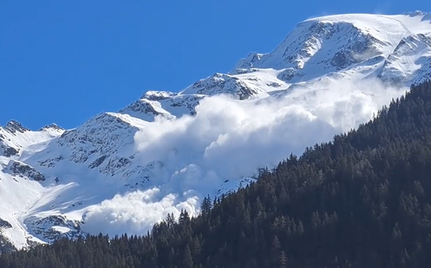 Avalanche atinge região nos Alpes franceses - 09.04.2023