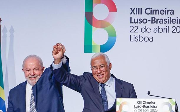 Luiz Inácio Lula da Silva (à esq.) e primeiro-ministro de Portugal, António Costa