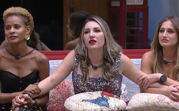 Aline, Amanda e Bruna