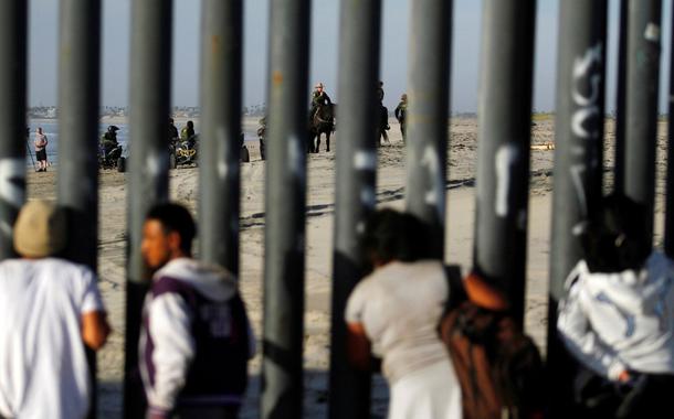 Fronteira entre Estados Unidos e México