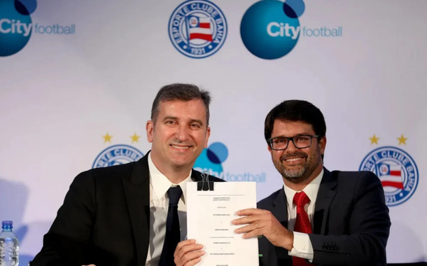 Ferran Soriano, CEO do Grupo City, e Guilherme Bellintani, presidente do Bahia