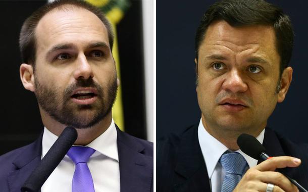 Eduardo Bolsonaro (à esq.) e Anderson Torres