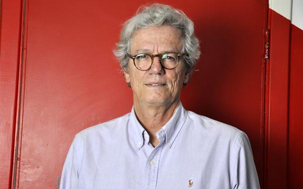 Paulo Nogueira Batista adverte contra risco de estelionato eleitoral