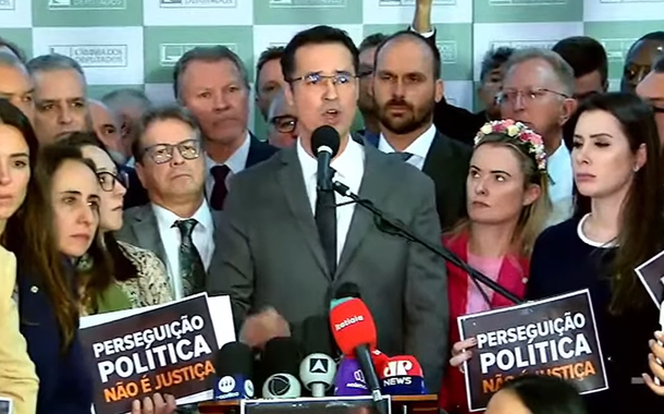 Deltan Dallagnol faz pronunciamento após ter mandato cassado - 17.05.2023