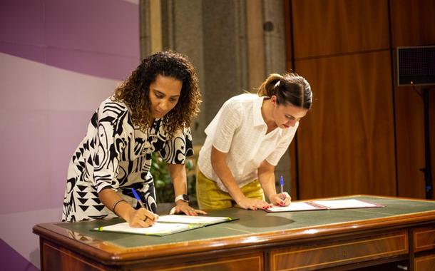 As ministras Anielle Franco (Brasil) e Irene Montero (Espanha): compromisso bilateral de combate ao racismo.