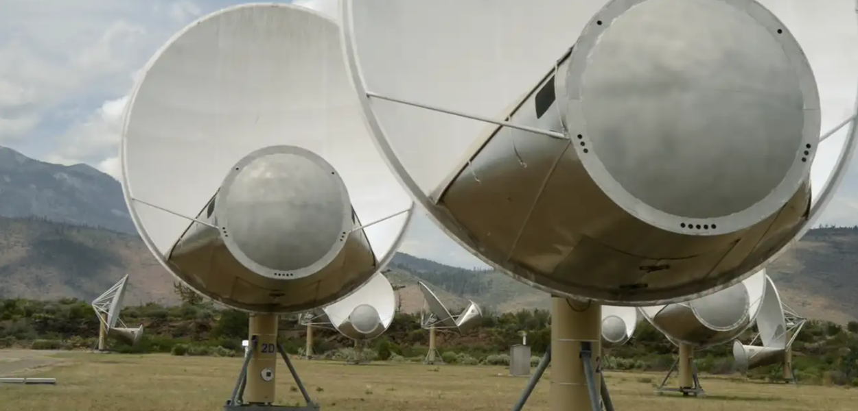 Radares no Green Bank Observatory