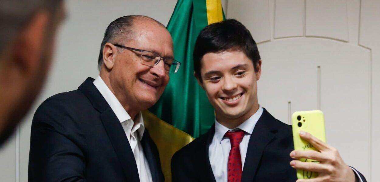 Geraldo Alckmin e João Vitor de Paiva Bittencourt