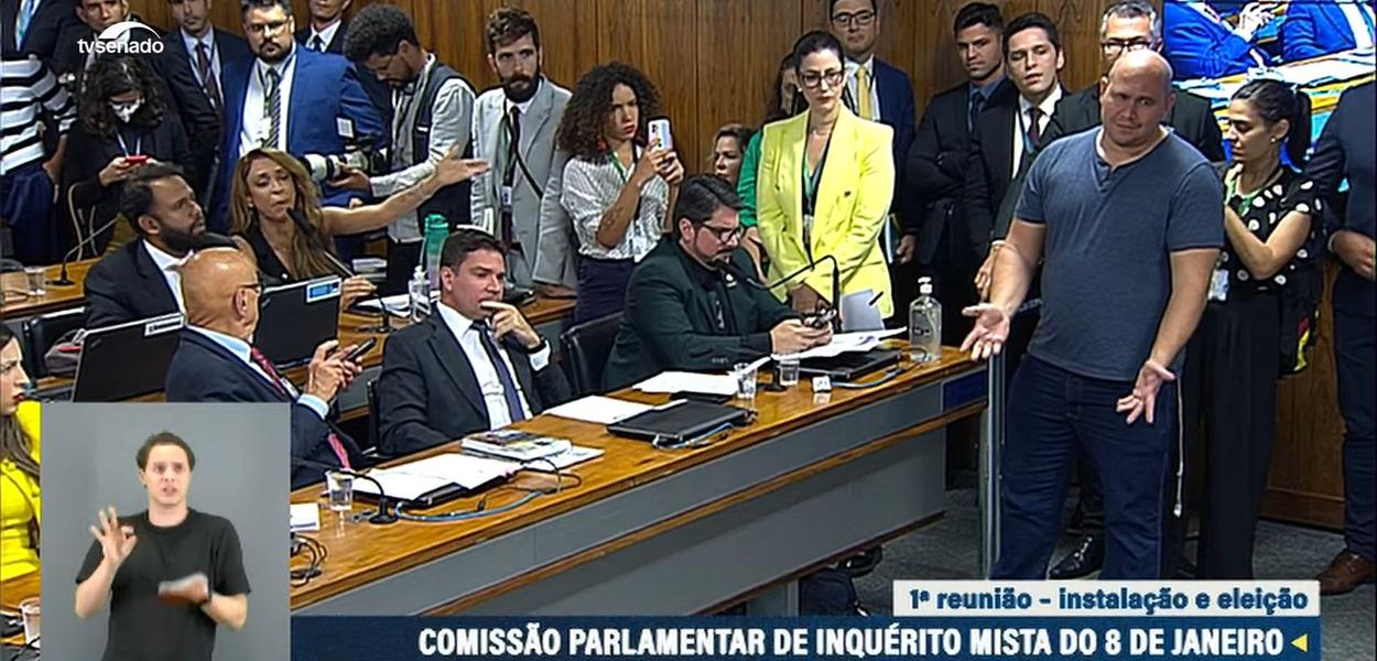 Erika Hilton e Abílio Brunini (Foto: Reprodução/TV Senado) Erika Hilton e Abílio Brunini