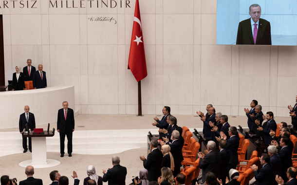 Presidente turco, Tayyip Erdogan, toma posse no Parlamento após conquistar a reeleição 03/06/2023