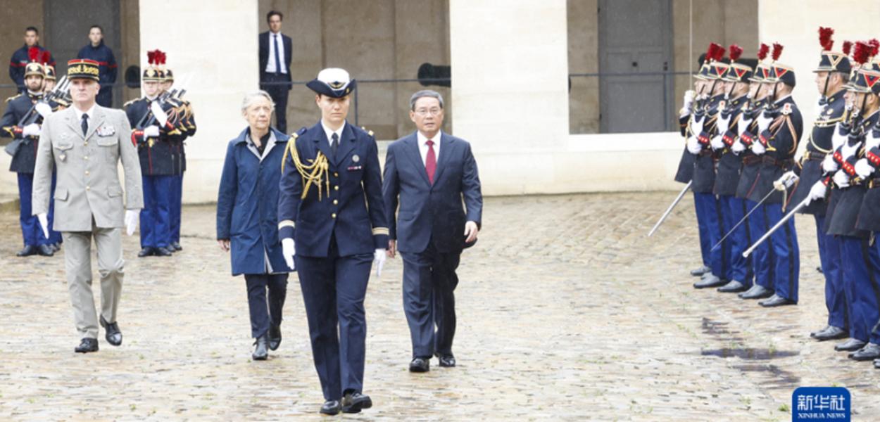 Elisabeth Born e Li Qiang se encontram em Paris