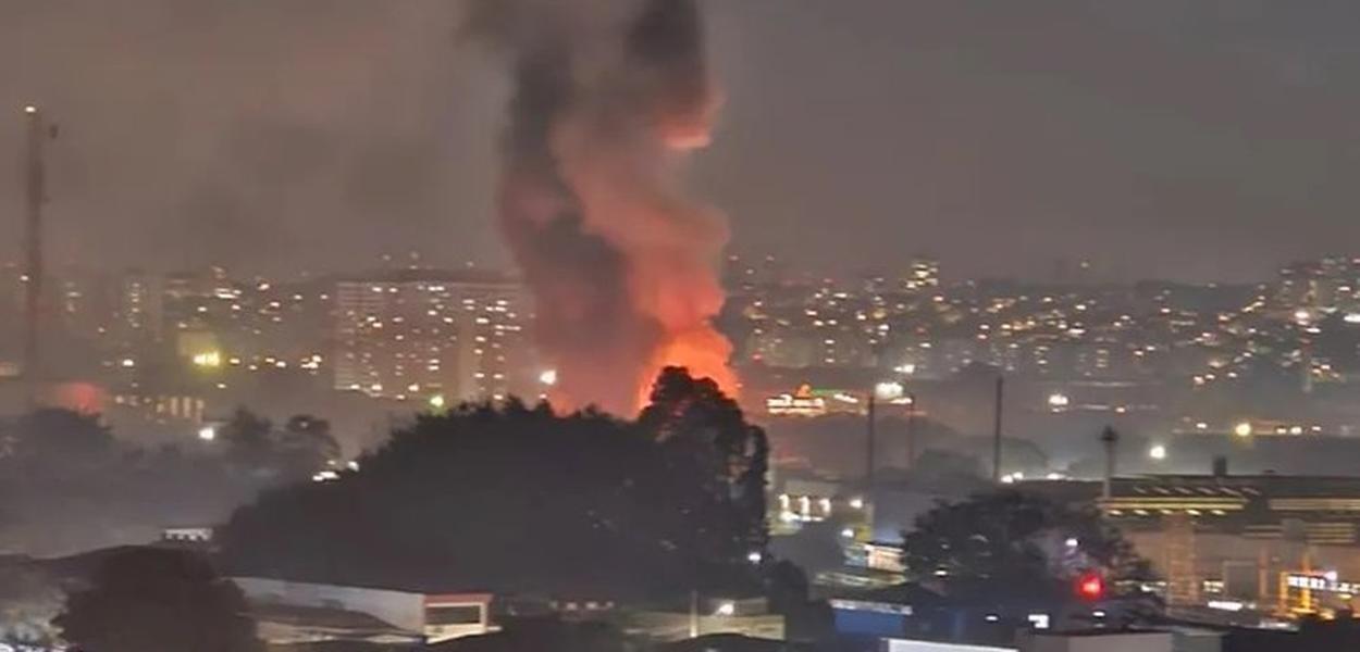 Fogo em Santo André (SP)