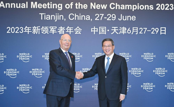 Klaus Schwab e Li Qiang