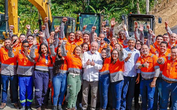 Ilhéus (BA), 03.07.2023 - Presidente da República, Luiz Inácio Lula da Silva, durante cerimônia de início das obras do Lote 1F do Trecho 1 da Ferrovia de Integração Oeste-Leste (FIOL).