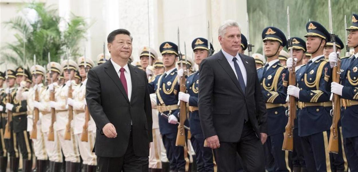 Xi Jinping e Díaz-Canel